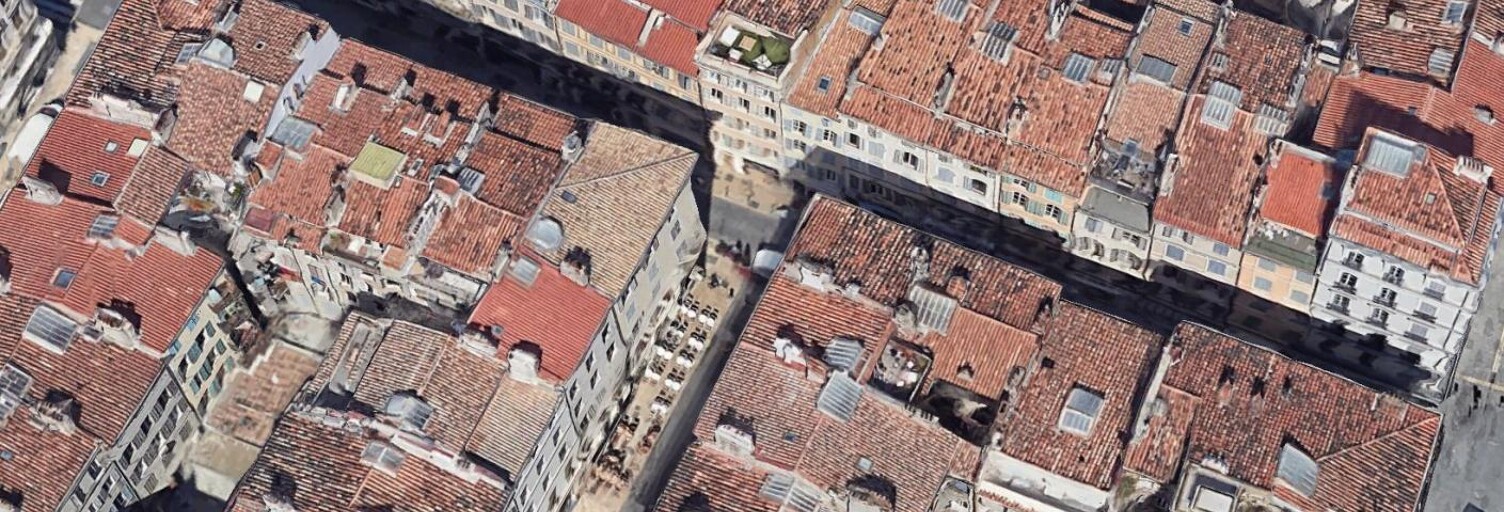 Commerce  90 m² à louer à Marseille 1 (13001)