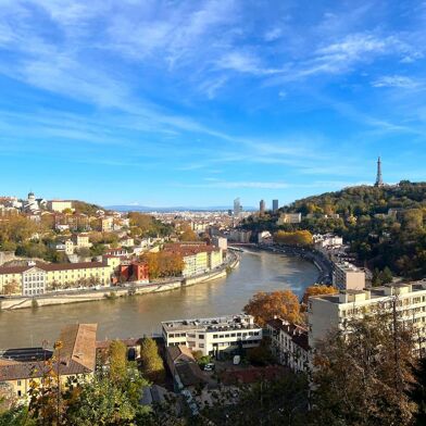 Immeuble  750000 €