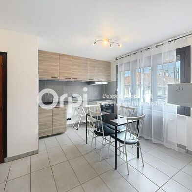 Appartement 1 pièces 630 €