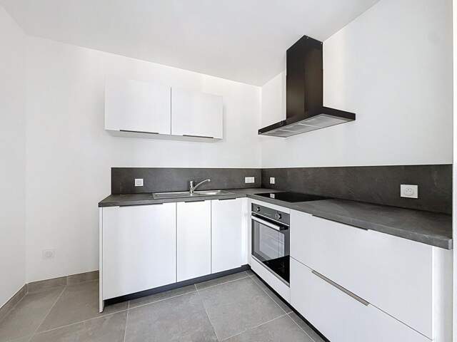 Appartement À Louer — photo du bien
