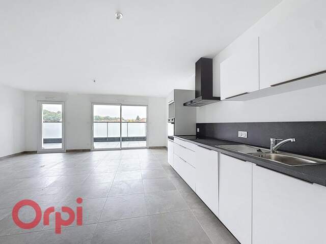 Appartement À Louer — photo du bien