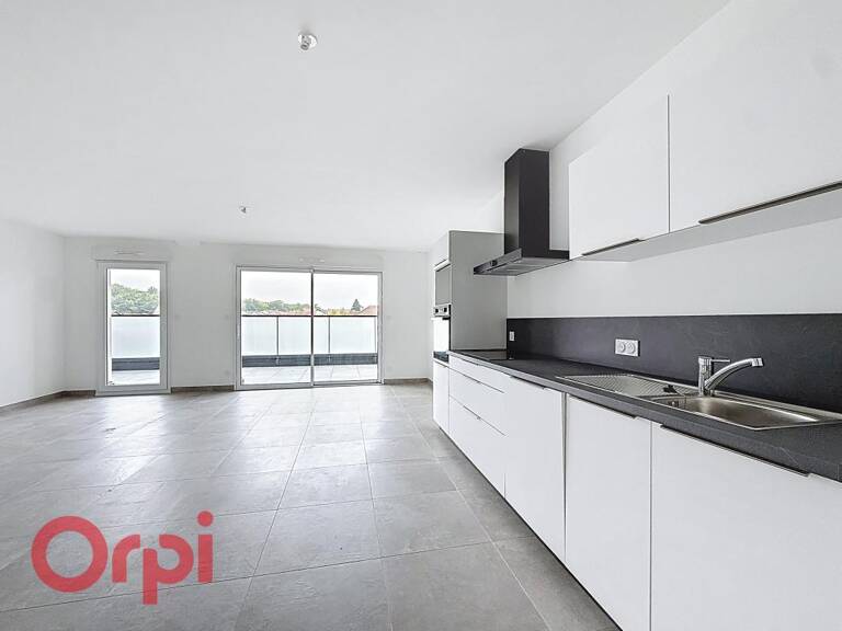 Appartement À Louer — photo 1