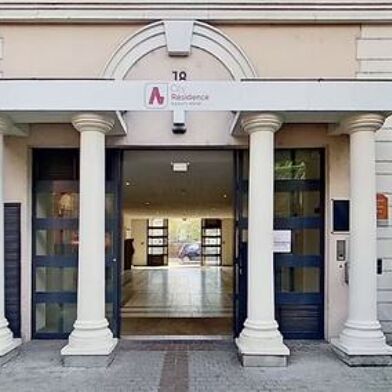 Appartement 1 pièces 75781 €