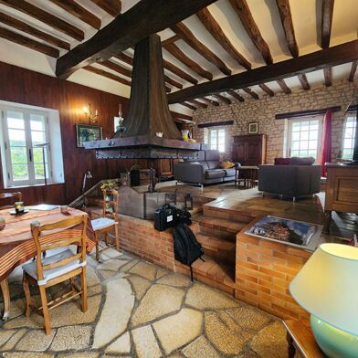 Maison 8 pièces 215000 €