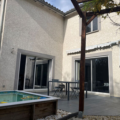 Maison 4 pièces 1500 €