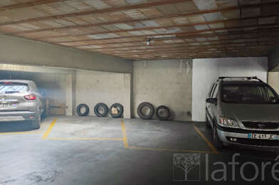 Garage  85 €
