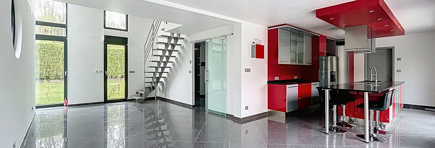 Maison 6 Pièces 140 m² à vendre à Gognies-Chaussée (59600)