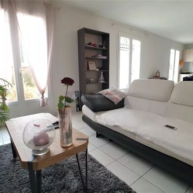 Maison 4 pièces 750 €