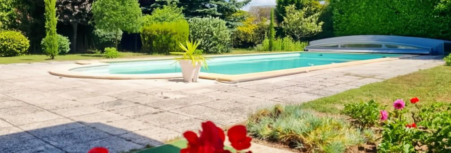 Maison 7 Pièces 206 m² à vendre à Marcheprime (33380)