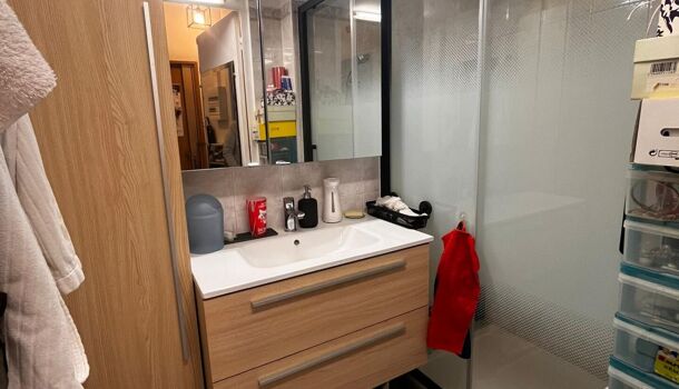 Appartement 2 pièces  à louer Marseille 15eme 13015