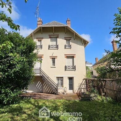 Maison 7 pièces 220000 €