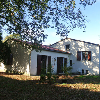 Maison 5 pièces 220500 €