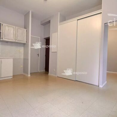 Appartement 1 pièces 365 €