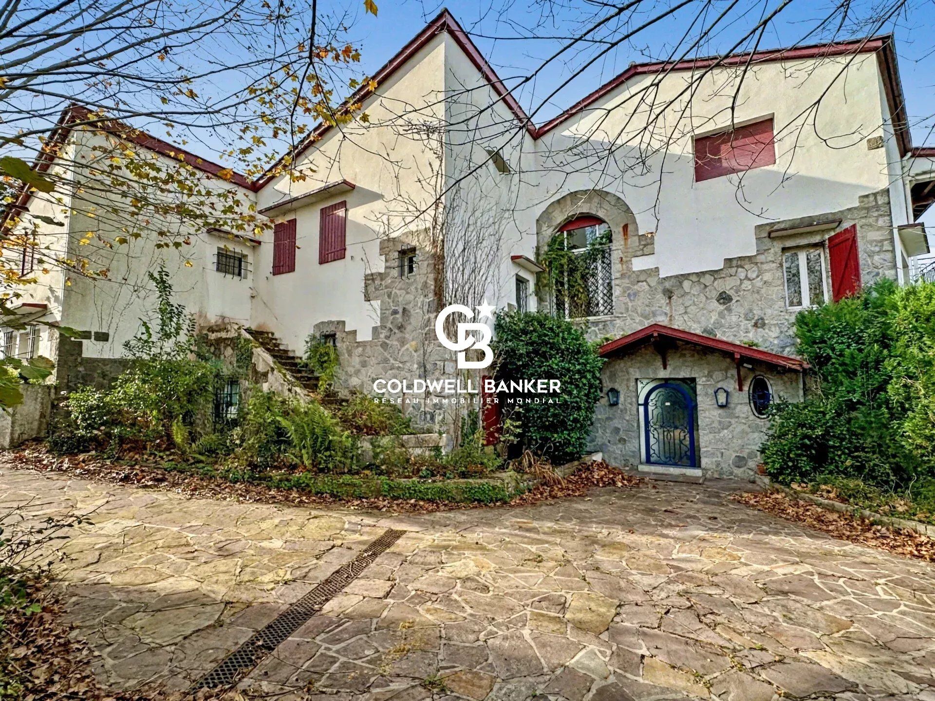 Villa / Maison  T13 à vendre Saint-Jean-de-Luz 64500