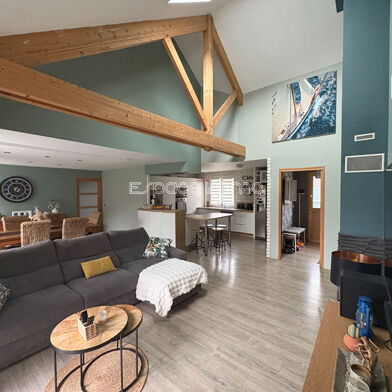 Maison 6 pièces 321000 €