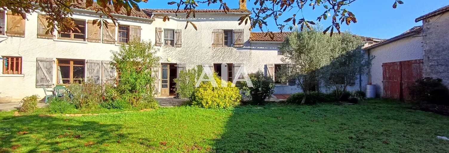 Maison 7 Pièces 257 m² à vendre à Les Adjots (16700)