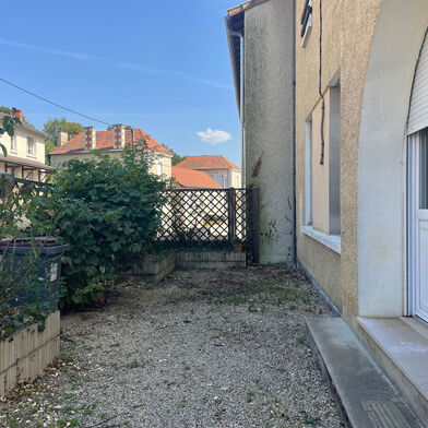 Appartement 3 pièces 707 €