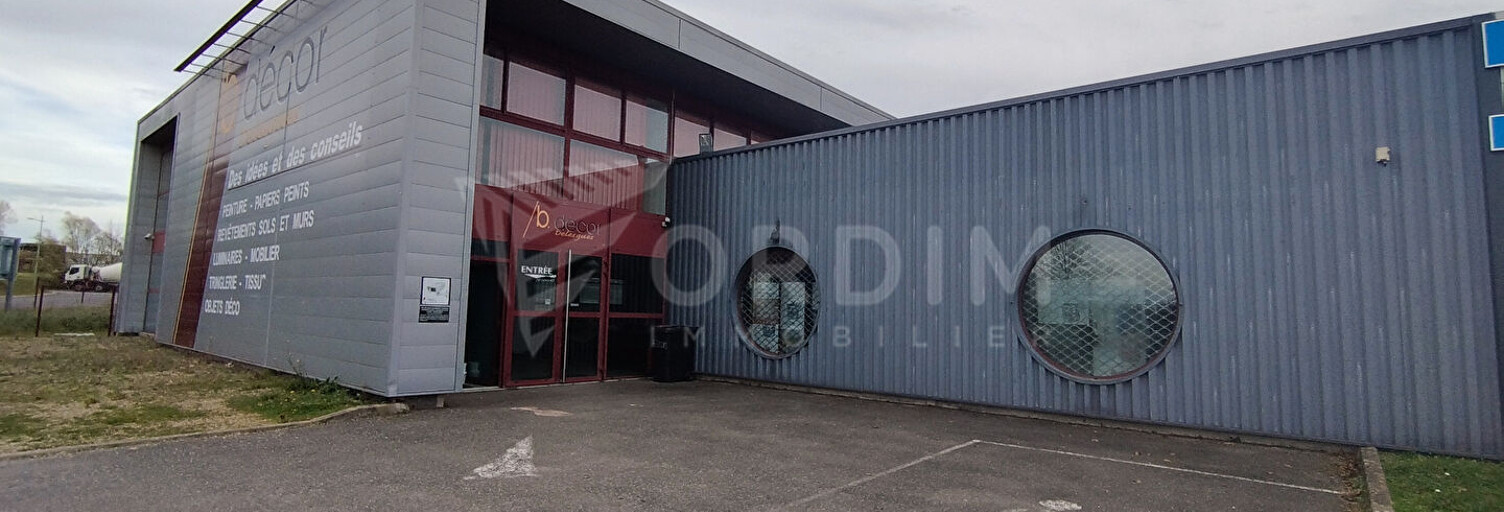 Commerce  288 m² à louer à Cosne-Cours-sur-Loire (58200)
