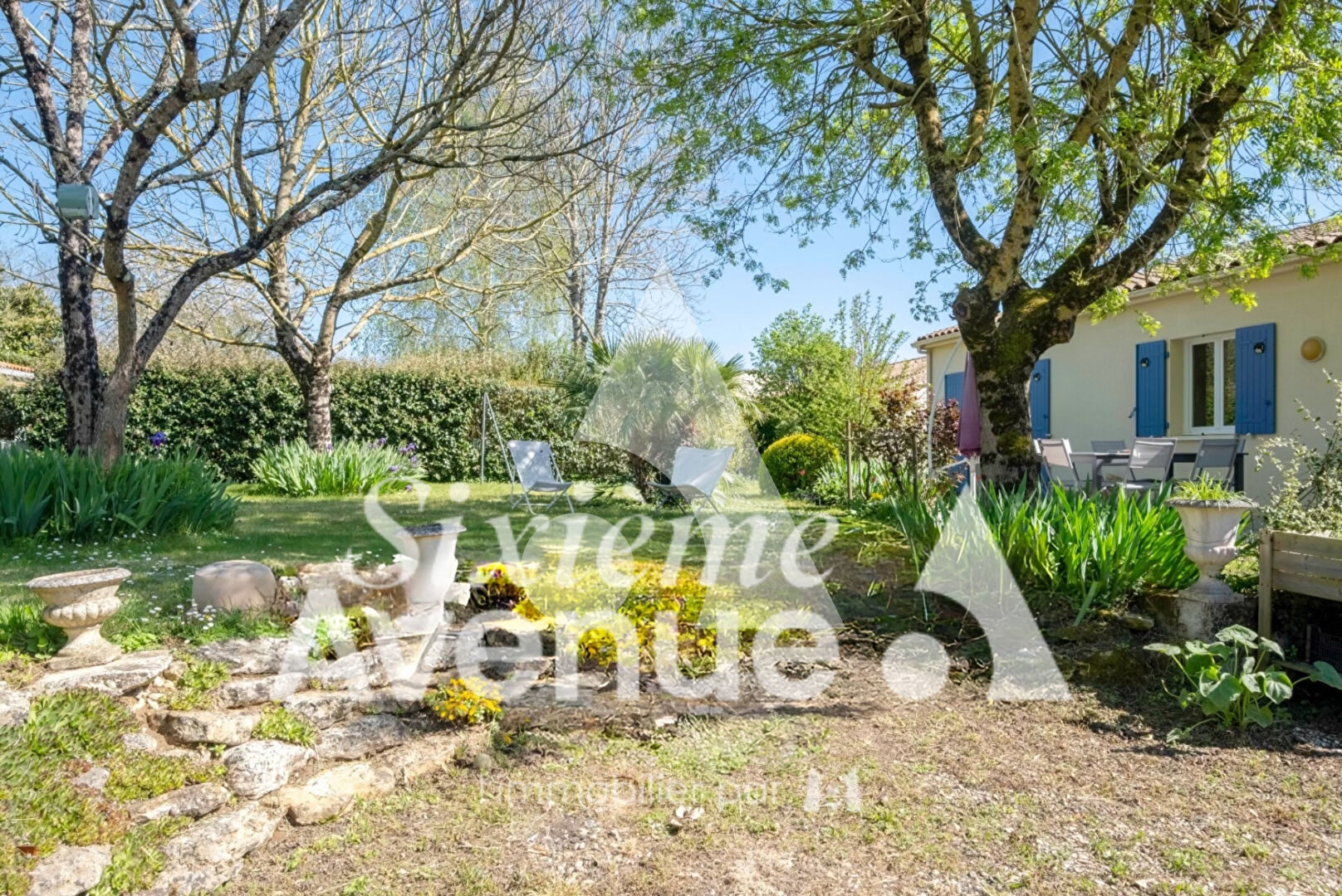 Villa / Maison  T6 à vendre Rioux 17460