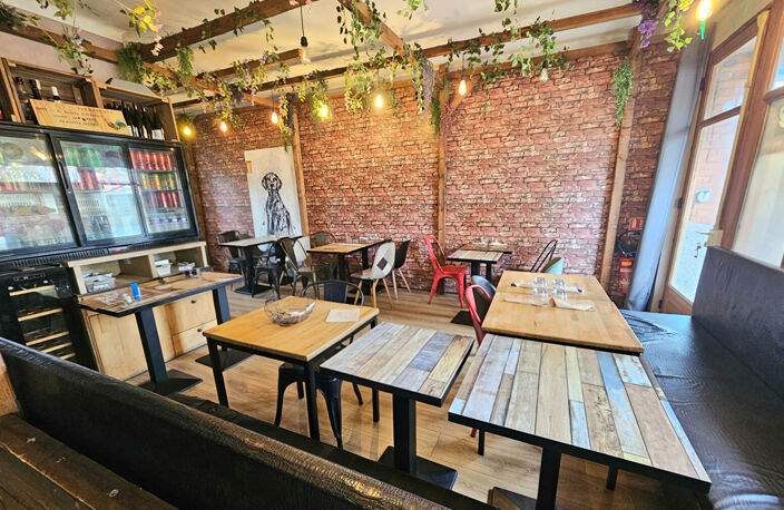 Ensemble immobiliers Murs et fond de commerces Toulouse  68 m2 avec terrasse — photo 4