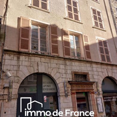 Immeuble  128400 €