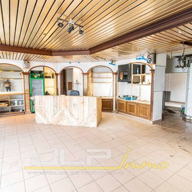 Immeuble  495000 €