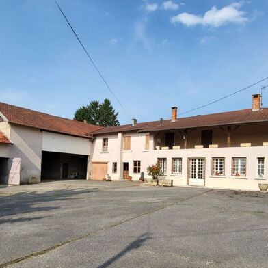 Maison 1 pièces 390000 €