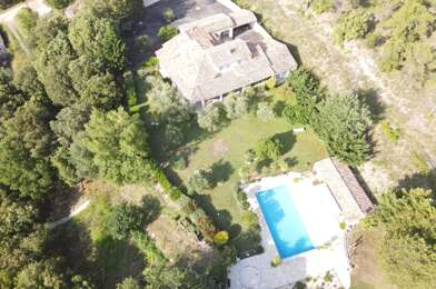 Maison 10 pièces 672000 €