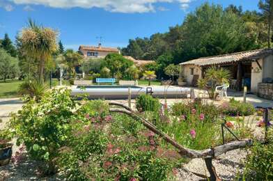 Maison 10 pièces 672000 €