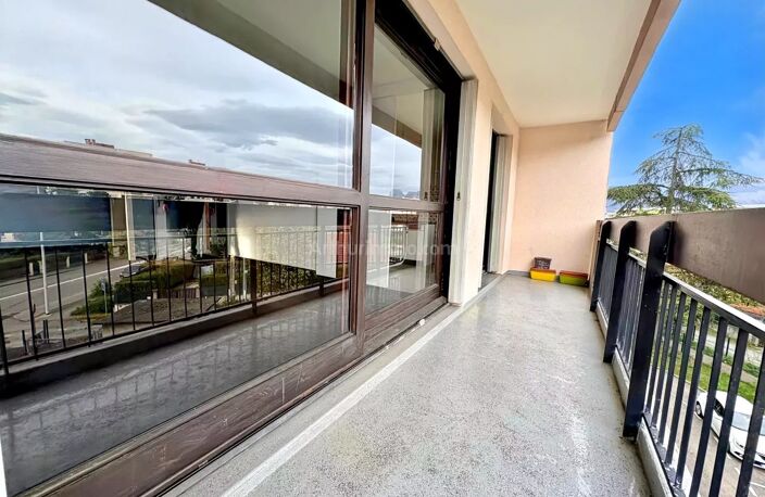 Appartement Échirolles Résidence « PLEIN SUD II », 4 pièces, 84 m² CARREZ — photo 4
