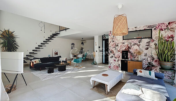 Villa / Maison 5 pièces  à vendre Aix-en-Provence 13100