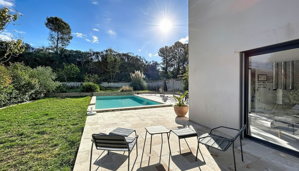 Villa / Maison 5 pièces  à vendre Aix-en-Provence 13100