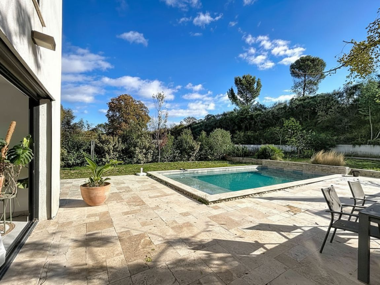 Maison Contemporaine à deux pas d'Aix en Provence — photo 1