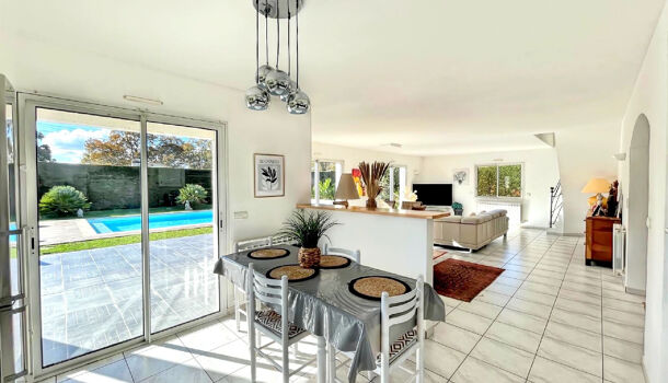 Villa / Maison 6 pièces  à vendre Idron 64320