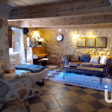 Maison 5 pièces 549999 €