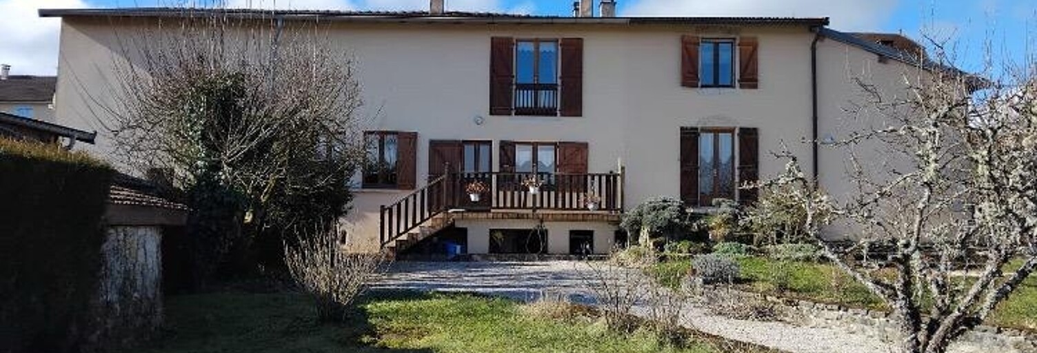 Maison 10 Pièces 234 m² à vendre à Arinthod (39240)