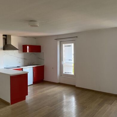 Appartement 3 pièces 720 €