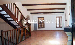 Maison 3 Pièces 77 m² à louer à Roquebrune-sur-Argens (83520)