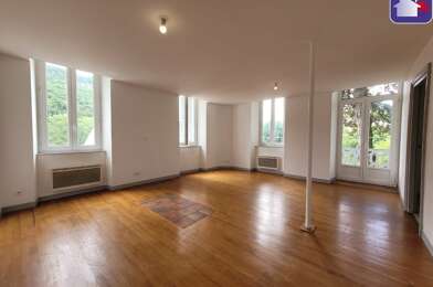 Appartement 5 pièces 789 €