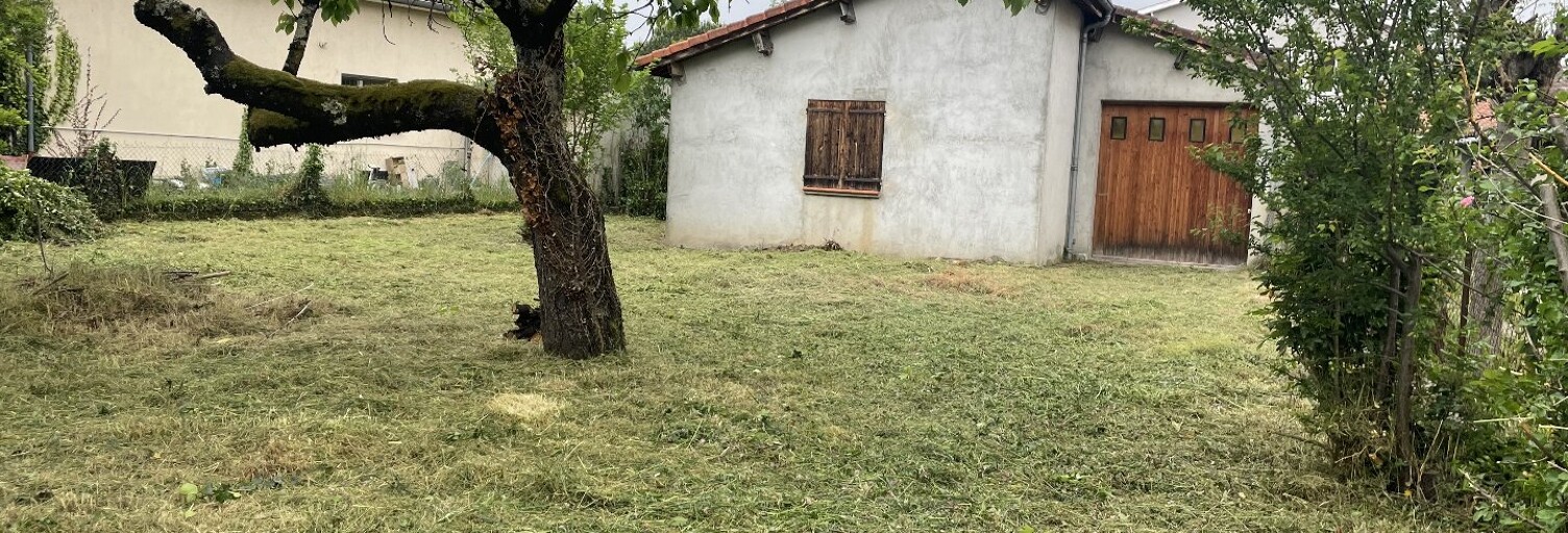 Terrain  406 m² à vendre à Pamiers (09100)