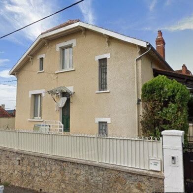 Maison 8 pièces 297500 €