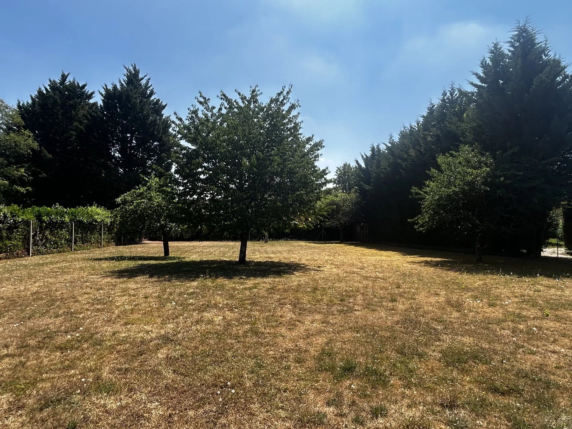 Vente Terrain 1122 m2 à Rubelles · 225 000 €