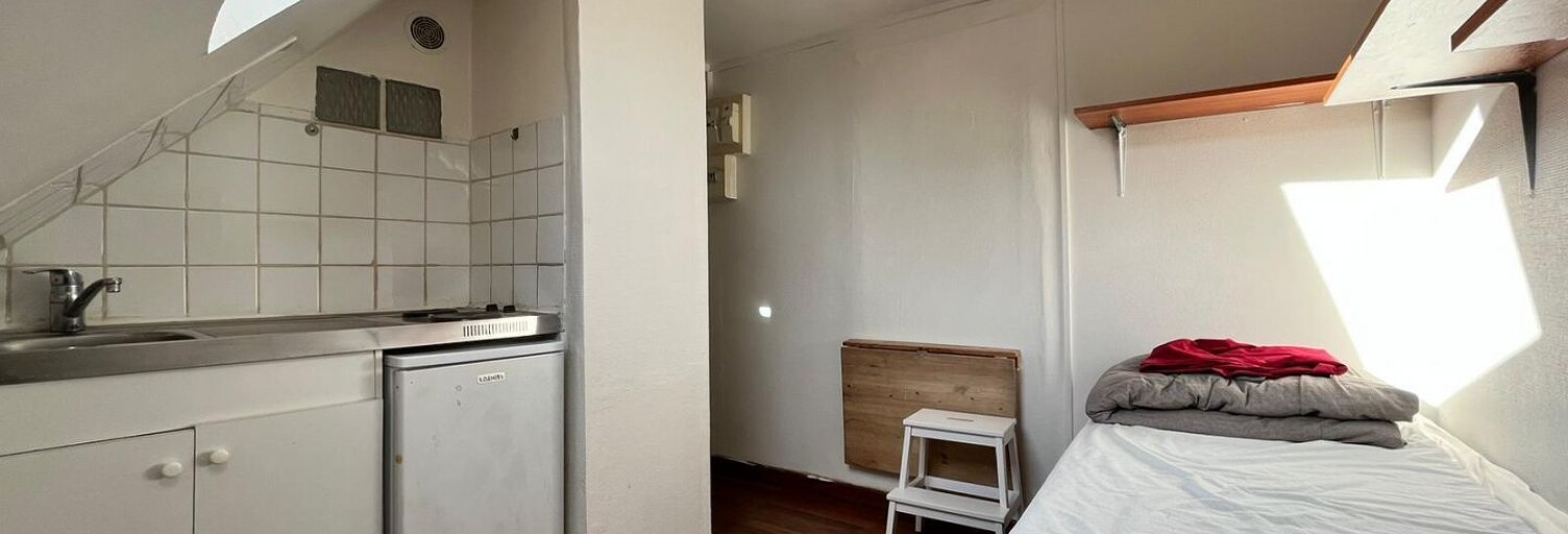 Appartement 1 Pièce 10 m² à louer à Paris 9 (75009)