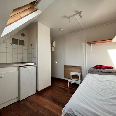 Appartement 1 pièces 590 €