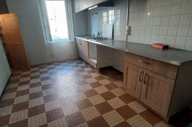 Maison 4 pièces 860 €