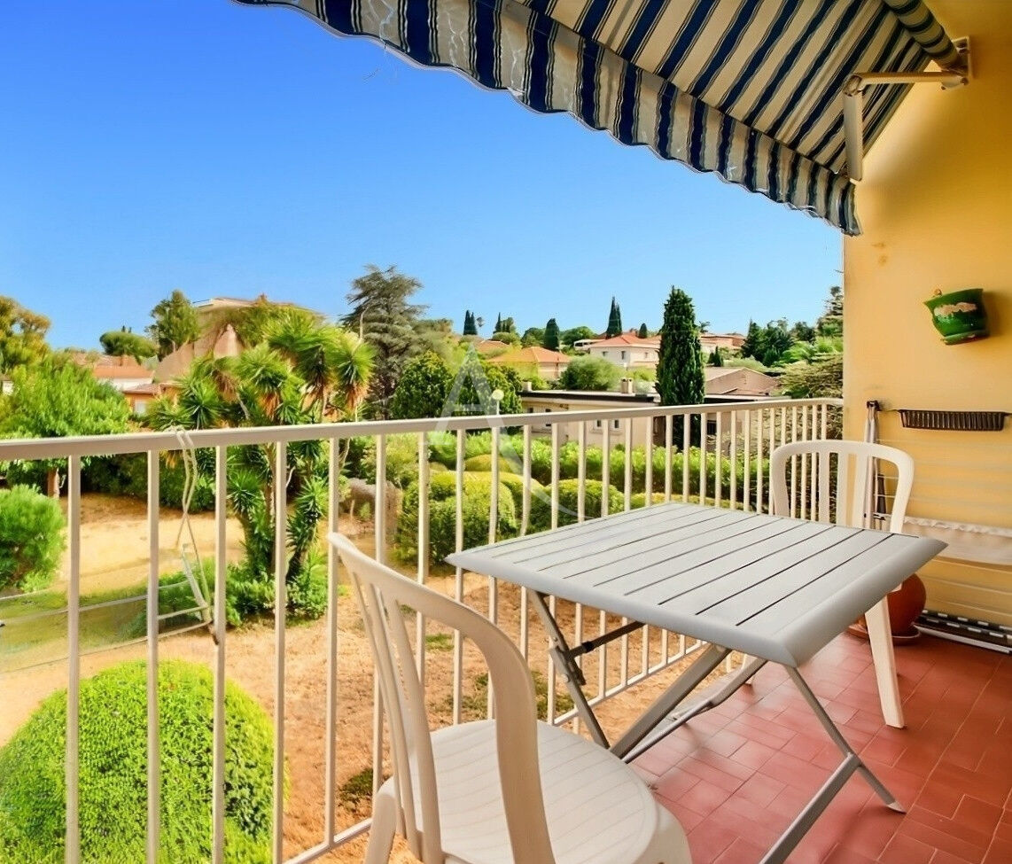 Appartement  T3 à vendre Carqueiranne 83320