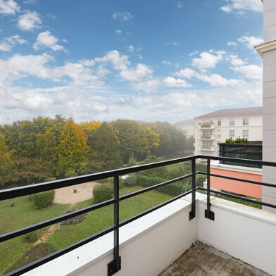 Appartement 4 pièces 375000 €