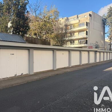 Garage  25000 €
