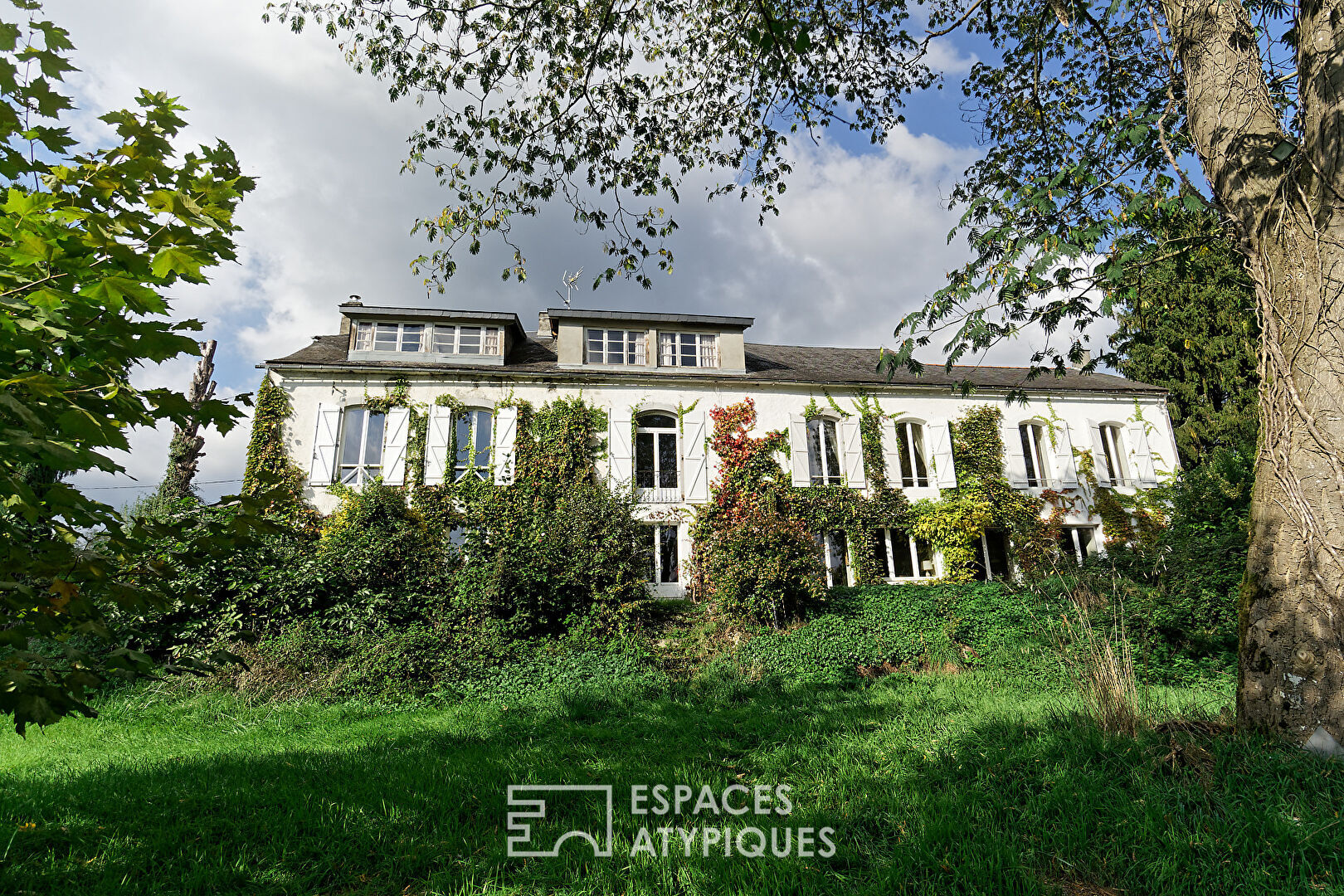 Villa / Maison  T10 à vendre Lourdes 65100