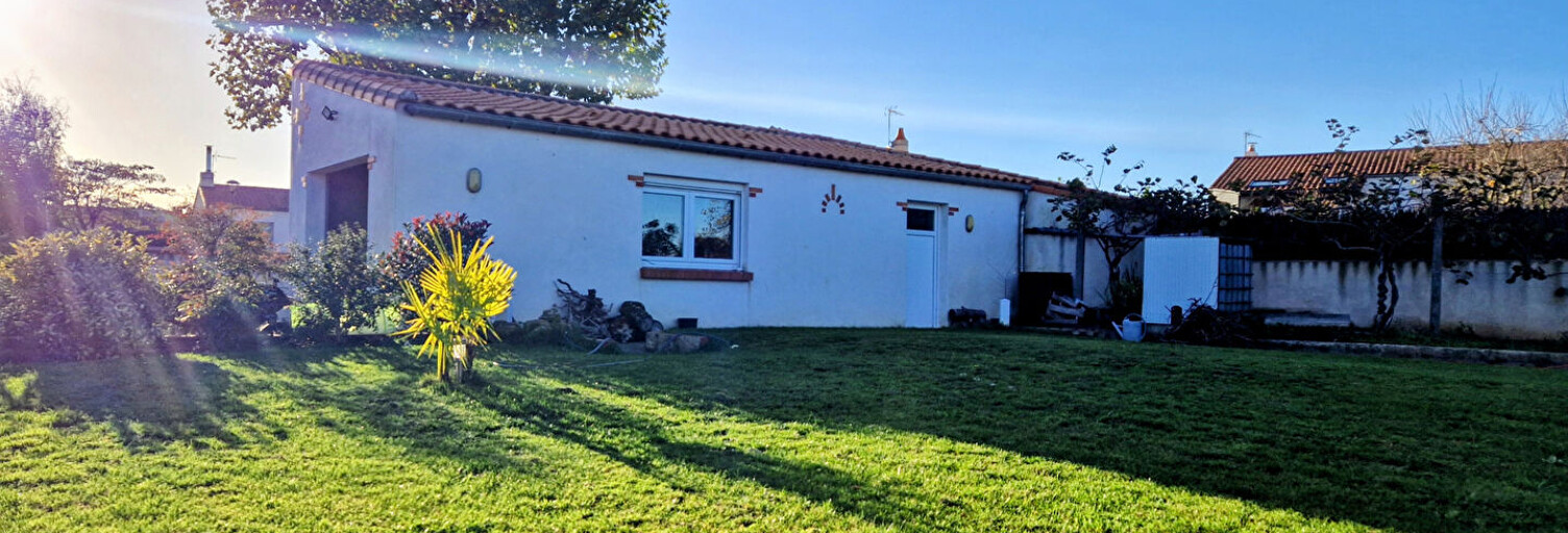 Terrain  271 m² à vendre à Cugand-la-Bernardière (85610)